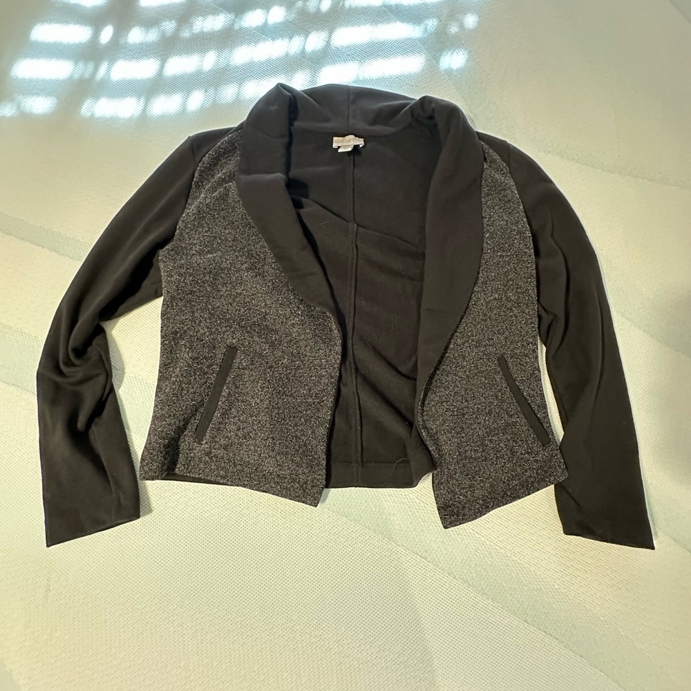 Lou & Grey casual cropped blazer